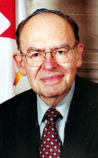 Photo - Rt. Hon Herb Gray - Click to open the Member of Parliament profile