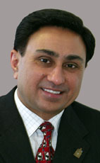 Photo - Gurmant Grewal - Click to open the Member of Parliament profile