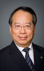 Photo - Chungsen Leung - Click to open the Member of Parliament profile