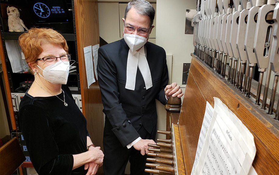 The Speaker and Dr. Andrea McCrady, Dominion Carillonneur of Canada