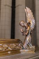 Photo gallery for Central Altar photo 19