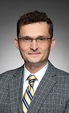 Photo - Tom Kmiec - Click to open the Member of Parliament profile