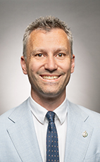 Photo - Eric St-Pierre - Click to open the Member of Parliament profile
