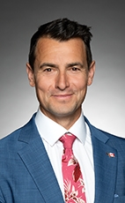 Photo - Hon. Adam van Koeverden - Click to open the Member of Parliament profile