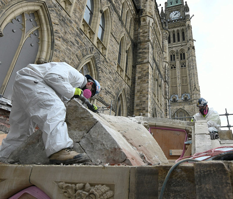 Photo of progress on the rehabilitation of Centre Block