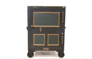 Photo gallery for photo 4